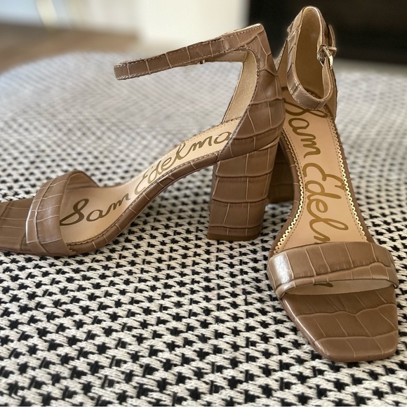 Unavailable - Picture 7 of 12